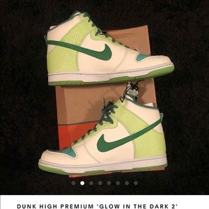 COPY - Nike Dunk High Premium “Glow In The Dark 2”